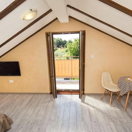 Accomodation Noki21 Ρόβινι Εξωτερικό φωτογραφία